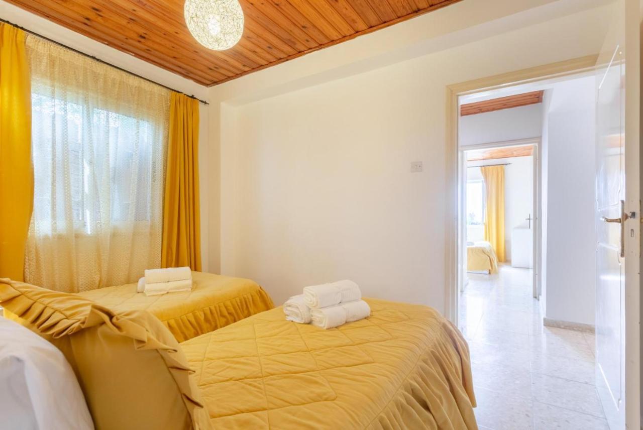 Villa Constantinos Kato Yialia Exterior photo